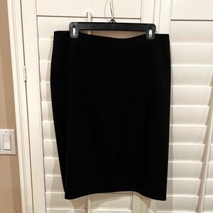 Boss Women's Skirt - Like New